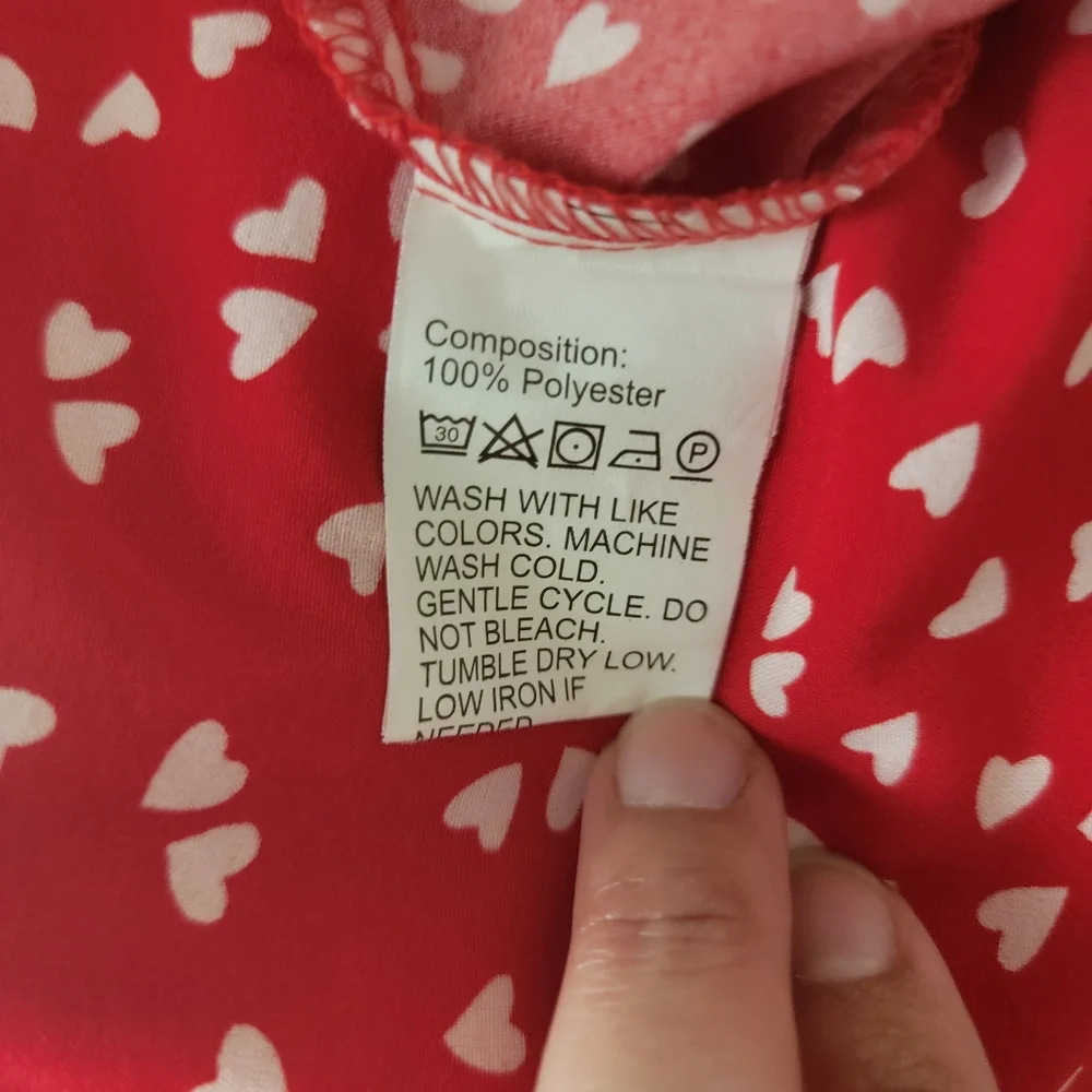 Shein Curve | Plunging Neck Red Dress With Confetti White Hearts - Picture 8 of 9